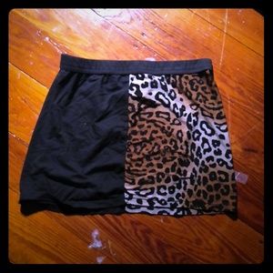 Too Fast Brand leopard print mini skirt Size med